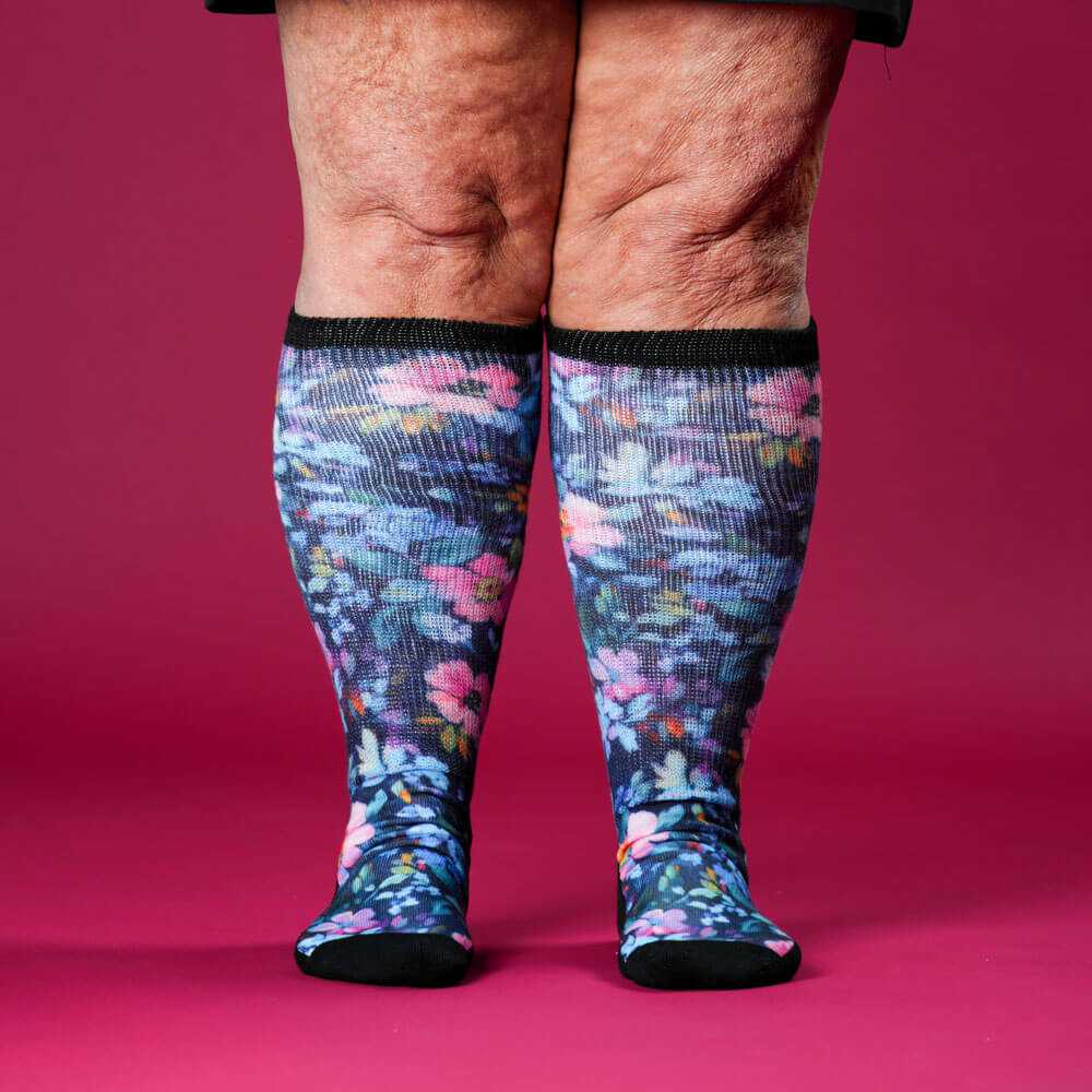 Night Blooms EasyStretch™ Socks